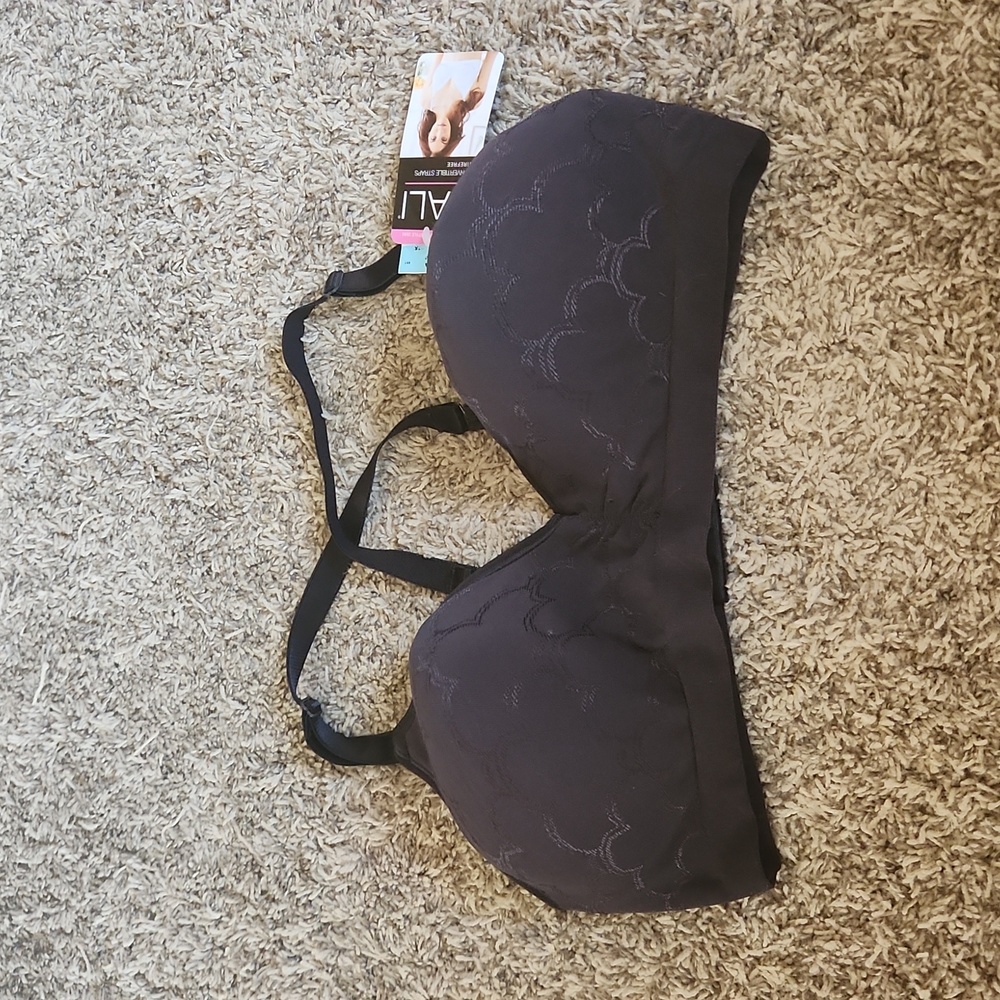 Bali Wirefree Convertible Straps Bra